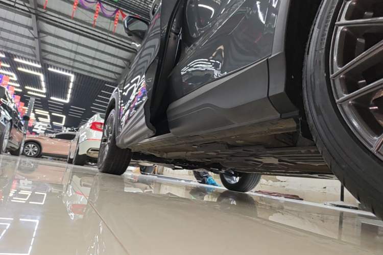 Used CHANGAN OSHAN X5 2021 1.5T DCT Flagship Edition Left Side Sill