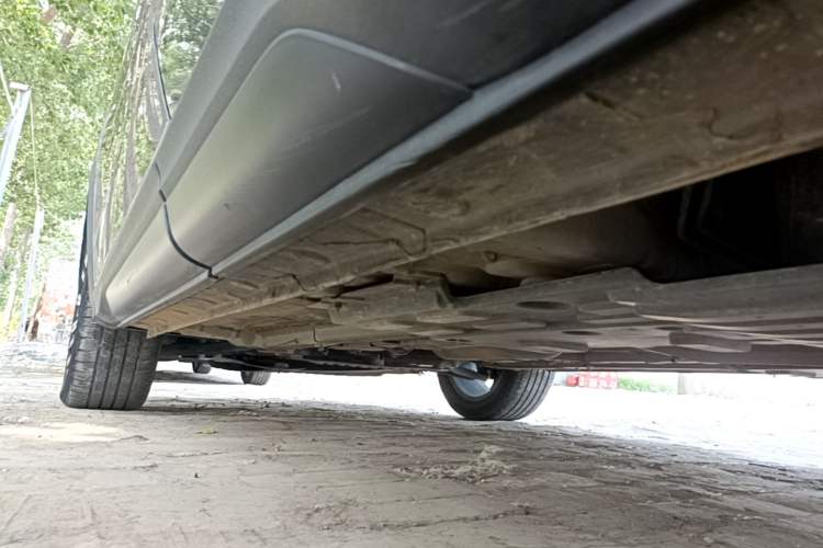 Used CHANGAN OSHAN X5 2021 Revised Version 1.5T DCT Luxury Edition Left Side Sill