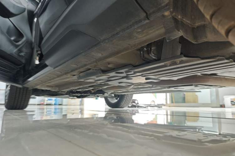 Used CHANGAN OSHAN X5 2021 1.5T DCT Prestige Edition Left Side Sill