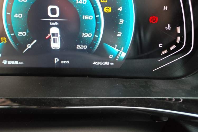Used CHANGAN OSHAN X5 2021 1.5T DCT Flagship Edition Odometer Close Up