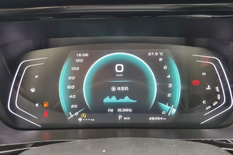 Used CHANGAN OSHAN X5 2021 1.5T DCT Prestige Edition Odometer Close Up