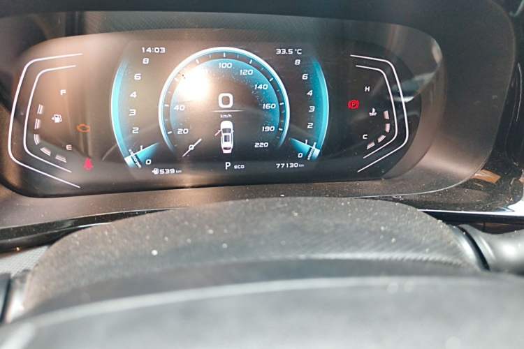 Used CHANGAN OSHAN X5 2021 1.6L CVT Luxury Model Odometer Close Up