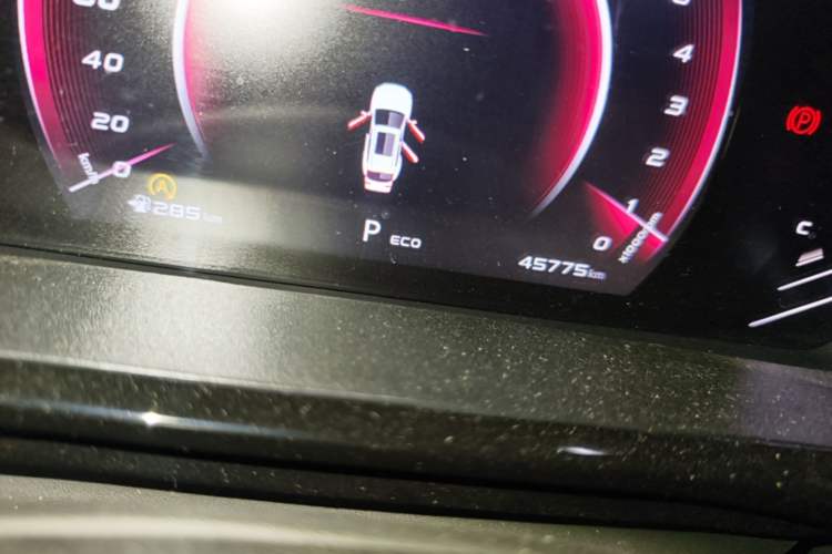 Used CHANGAN OSHAN X5 2021 1.5T DCT Prestige Edition Odometer Close Up