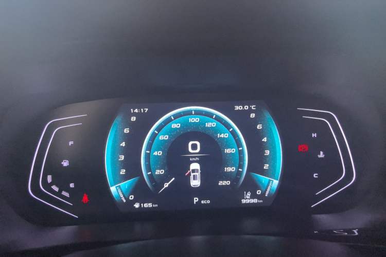 Used CHANGAN OSHAN X5 2021 1.5T DCT Flagship Edition Odometer Close Up