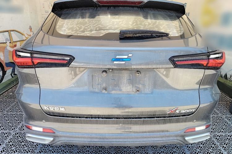 Used CHANGAN OSHAN X5 2021 1.5T DCT Flagship Edition Rear