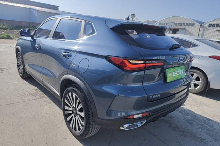 Used CHANGAN OSHAN X5 2021 1.6L CVT Luxury Model Rear Left 45 Deg