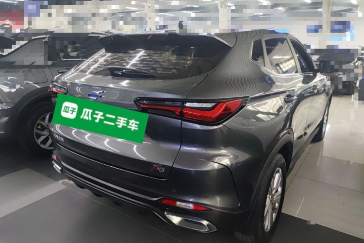 Used CHANGAN OSHAN X5 2021 1.6L CVT Luxury Model Rear Right 45 Deg