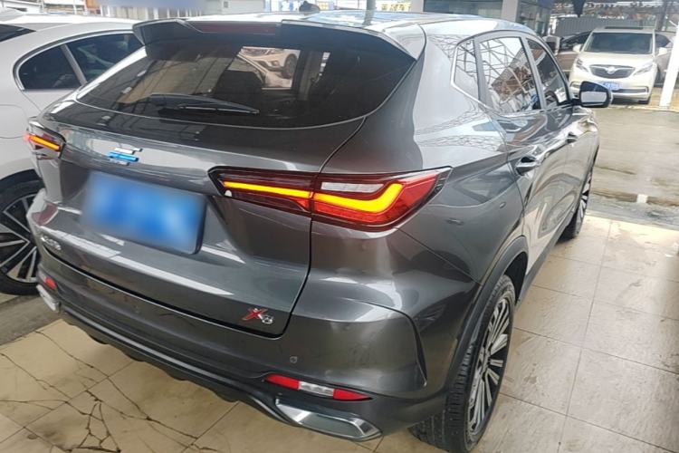 Used CHANGAN OSHAN X5 2021 1.6L CVT Comfort Model Rear Right 45 Deg