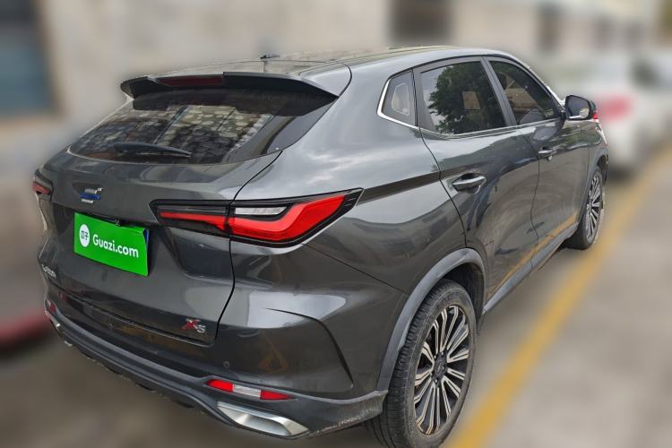 Used CHANGAN OSHAN X5 2021 1.6L CVT Luxury Model Rear Right 45 Deg