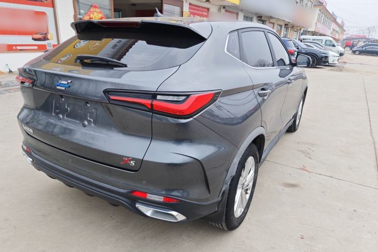 Used CHANGAN OSHAN X5 2021 1.6L CVT Luxury Model Rear Right 45 Deg
