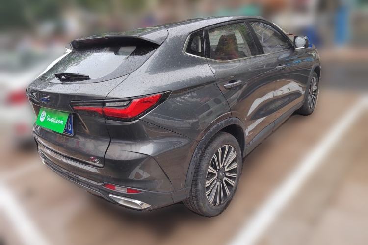 Used CHANGAN OSHAN X5 2021 1.6L CVT Luxury Model Rear Right 45 Deg