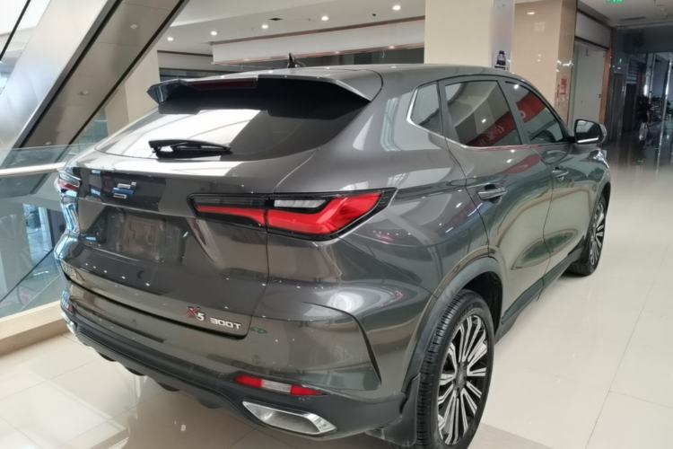 Used CHANGAN OSHAN X5 2021 Revised Version 1.5T DCT Luxury Edition Rear Right 45 Deg