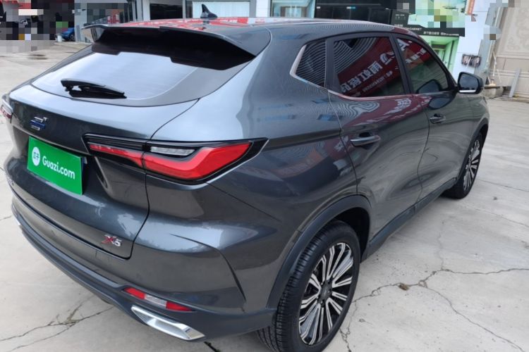 Used CHANGAN OSHAN X5 2021 1.6L CVT Luxury Model Rear Right 45 Deg
