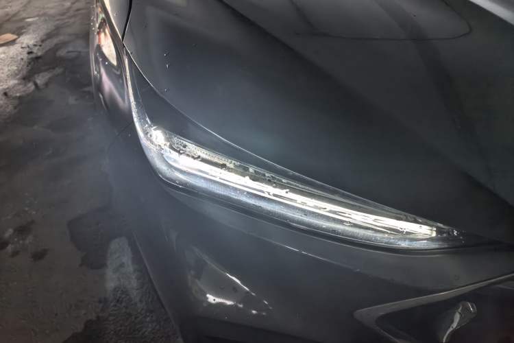 Used CHANGAN OSHAN X5 2021 Revised Version 1.5T DCT Luxury Edition Right Front Headlight