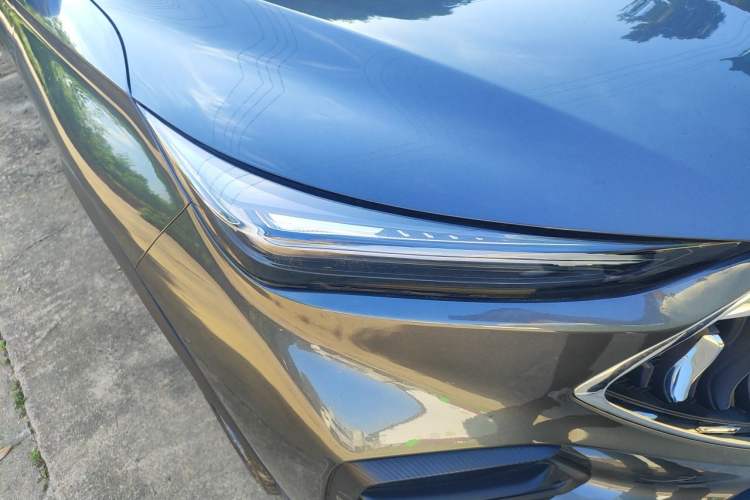Used CHANGAN OSHAN X5 2021 1.5T DCT Flagship Edition Right Front Headlight