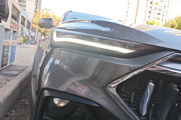 Used CHANGAN OSHAN X5 2021 1.5T DCT Flagship Edition Right Front Headlight