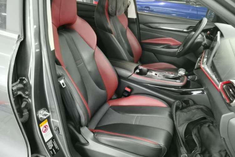 Used CHANGAN OSHAN X5 2021 1.5T DCT Flagship Edition Right Front Seat