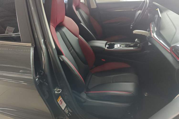 Used CHANGAN OSHAN X5 2021 1.5T DCT Flagship Edition Right Front Seat