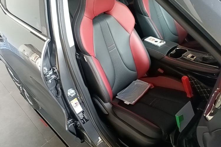 Used CHANGAN OSHAN X5 2021 1.5T DCT Flagship Edition Right Front Seat