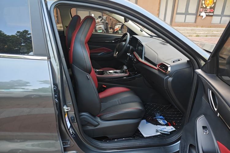 Used CHANGAN OSHAN X5 2021 1.5T DCT Prestige Edition Right Front Seat