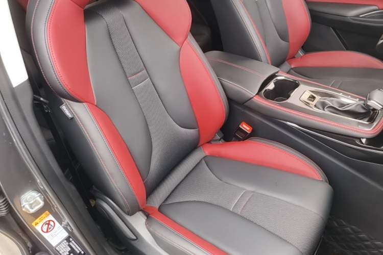 Used CHANGAN OSHAN X5 2021 1.5T DCT Prestige Edition Right Front Seat