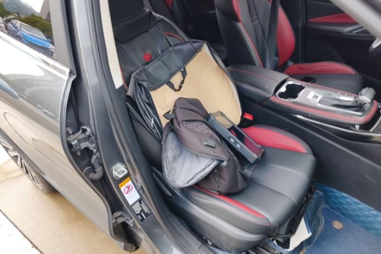 Used CHANGAN OSHAN X5 2021 1.5T DCT Prestige Edition Right Front Seat