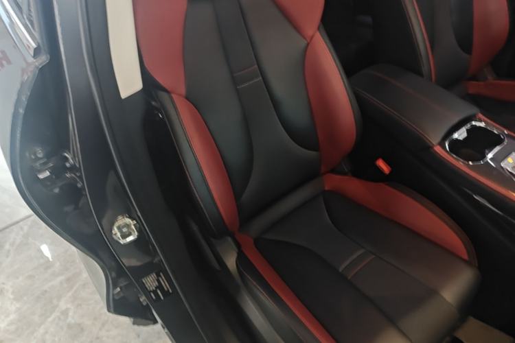 Used CHANGAN OSHAN X5 2021 Revised Version 1.5T DCT Luxury Edition Right Front Seat