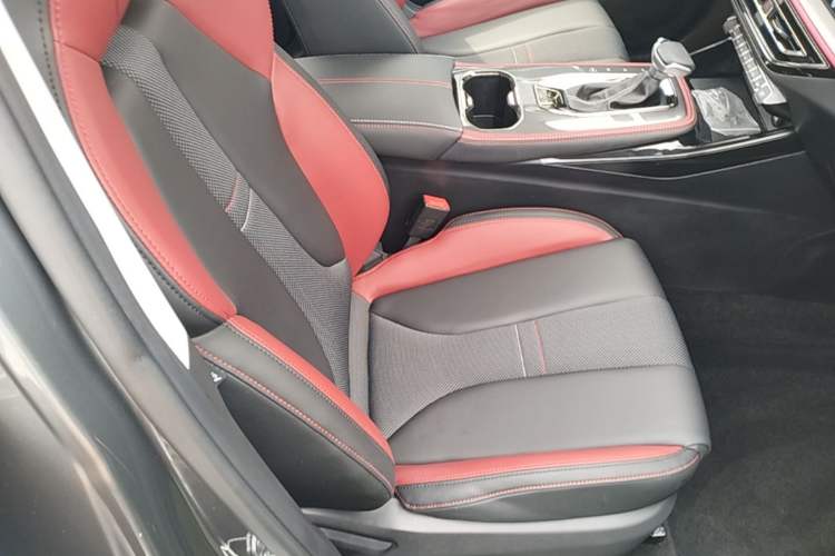 Used CHANGAN OSHAN X5 2021 1.5T DCT Flagship Edition Right Front Seat