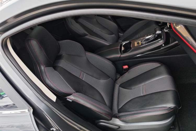 Used CHANGAN OSHAN X5 2021 1.6L CVT Luxury Model Right Front Seat