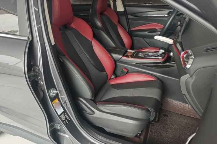 Used CHANGAN OSHAN X5 2021 1.5T DCT Prestige Edition Right Front Seat