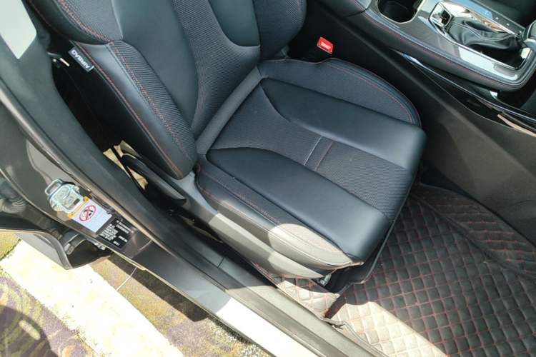 Used CHANGAN OSHAN X5 2021 1.5T DCT Flagship Edition Right Front Seat