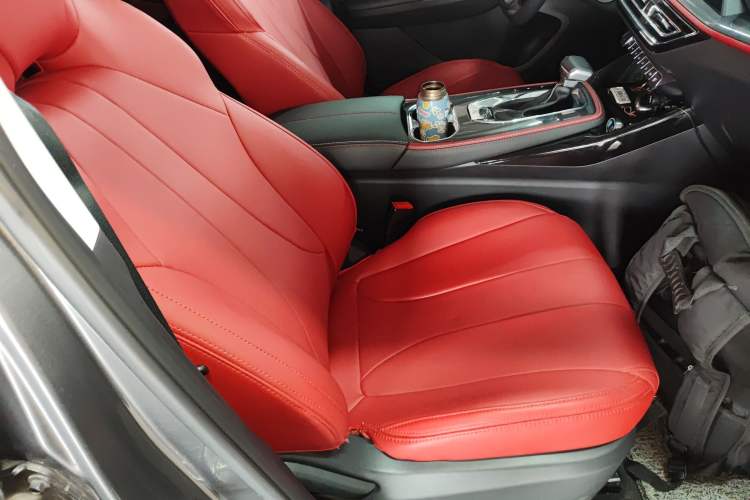 Used CHANGAN OSHAN X5 2021 Revised Version 1.5T DCT Luxury Edition Right Front Seat