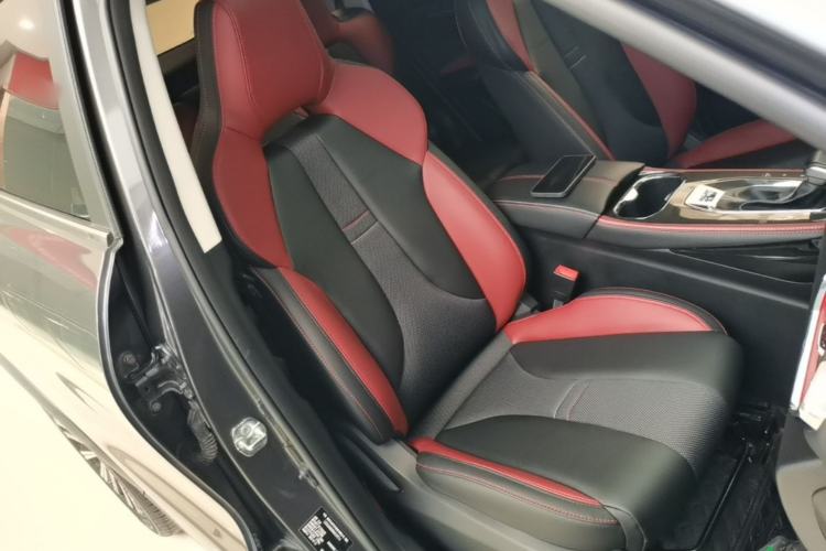 Used CHANGAN OSHAN X5 2021 Revised Version 1.5T DCT Luxury Edition Right Front Seat