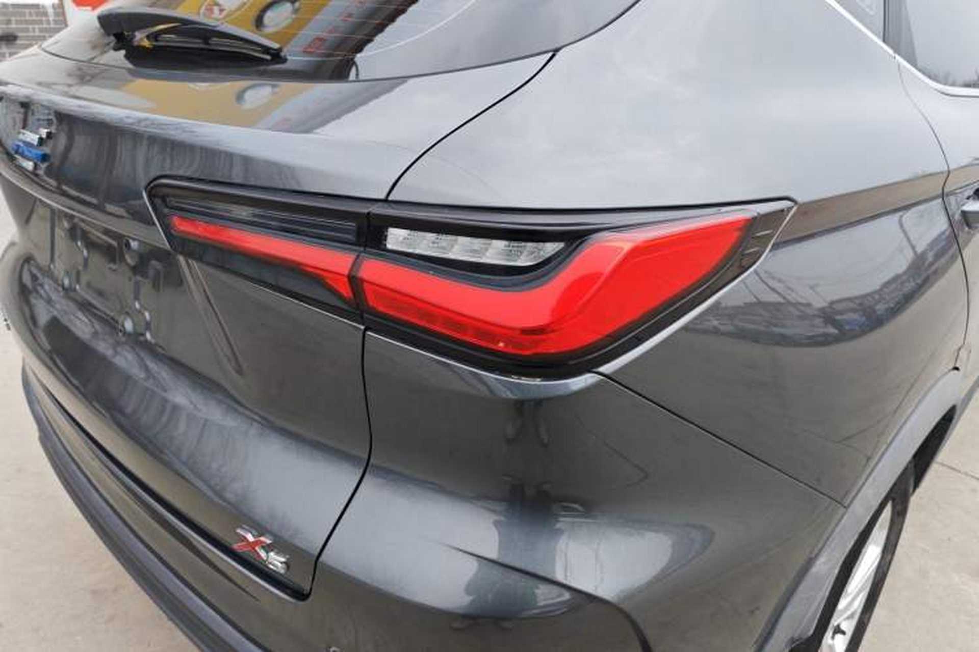 Used CHANGAN OSHAN X5 2021 1.6L CVT Luxury Model Right Rear Taillight