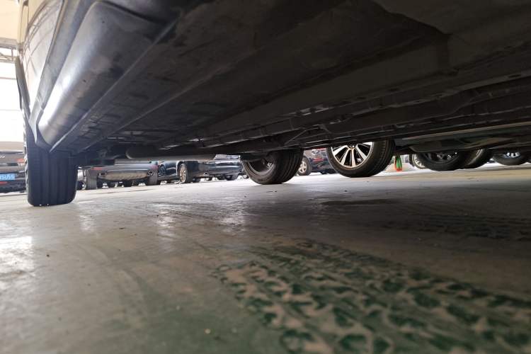 Used CHANGAN OSHAN X5 2021 1.5T DCT Prestige Edition Right Side Sill