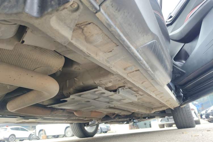 Used CHANGAN OSHAN X5 2021 1.5T DCT Flagship Edition Right Side Sill
