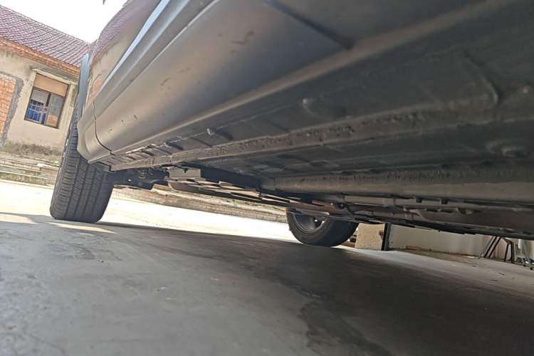 Used CHANGAN OSHAN X5 2021 Revised Version 1.5T DCT Luxury Edition Right Side Sill