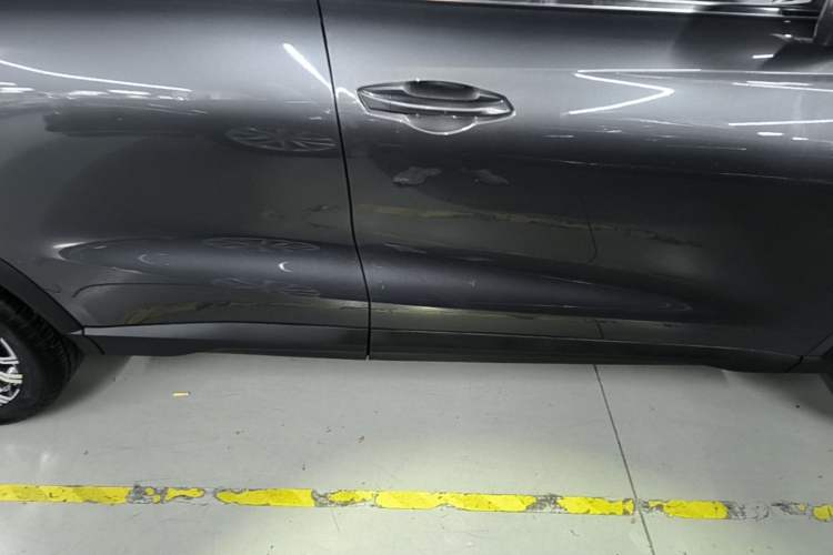 Used CHANGAN OSHAN X5 2021 1.5T DCT Prestige Edition Right Side Sill