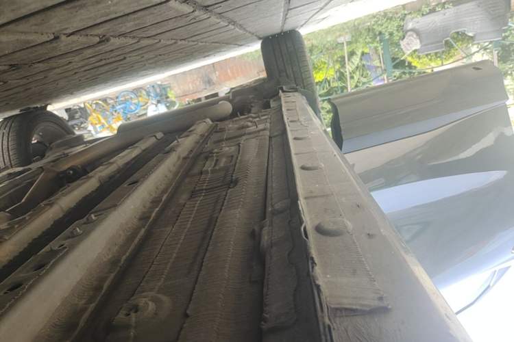 Used CHANGAN OSHAN X5 2021 1.5T DCT Prestige Edition Right Side Sill