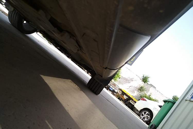 Used CHANGAN OSHAN X5 2021 1.5T DCT Flagship Edition Right Side Sill