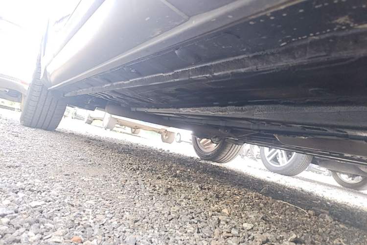 Used CHANGAN OSHAN X5 2021 1.5T DCT Prestige Edition Right Side Sill