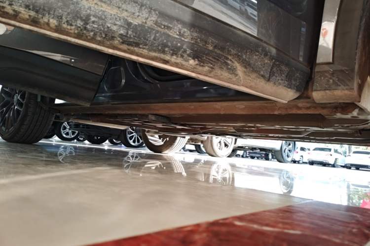 Used CHANGAN OSHAN X5 2021 1.5T DCT Flagship Edition Right Side Sill