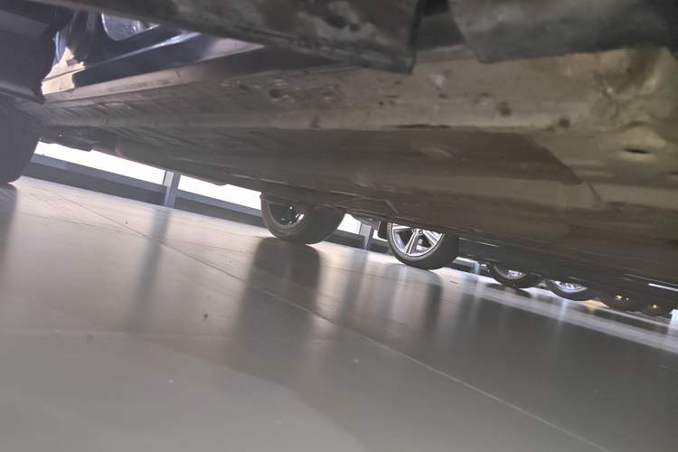 Used CHANGAN OSHAN X5 2021 1.5T DCT Flagship Edition Right Side Sill