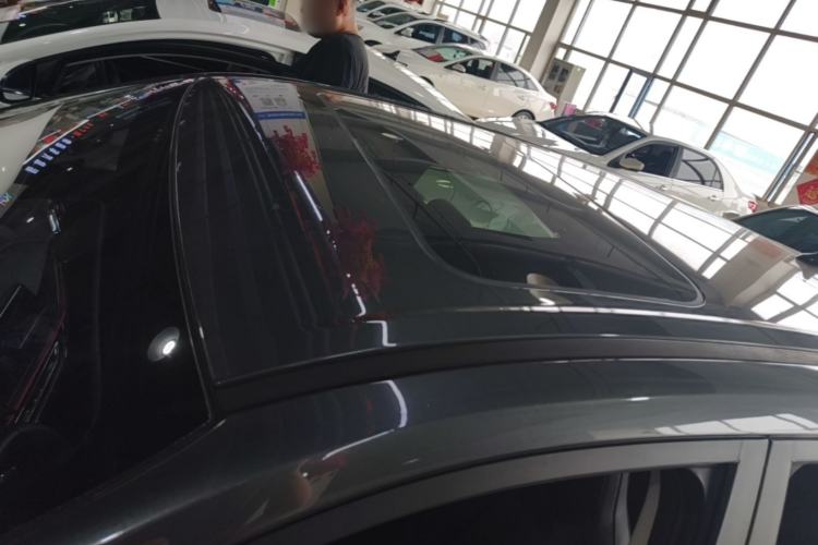 Used CHANGAN OSHAN X5 2021 Revised Version 1.5T DCT Luxury Edition Roof