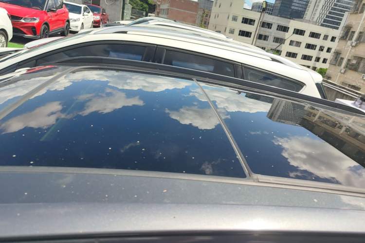 Used CHANGAN OSHAN X5 2021 1.5T DCT Flagship Edition Roof