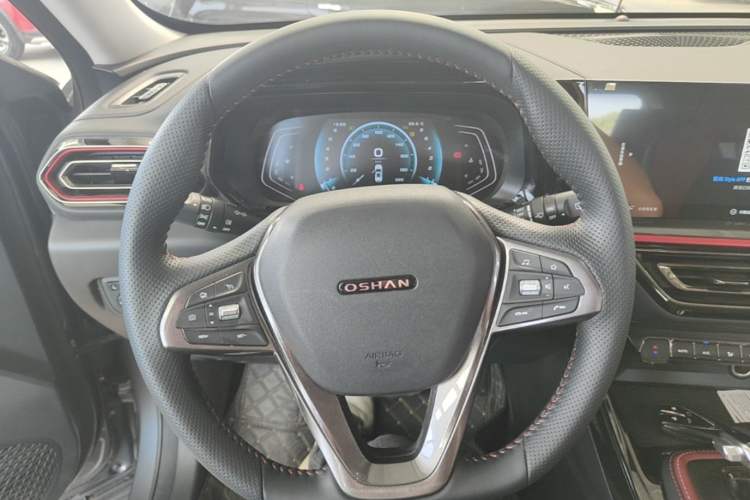 Used CHANGAN OSHAN X5 2021 1.5T DCT Flagship Edition Steering Wheel