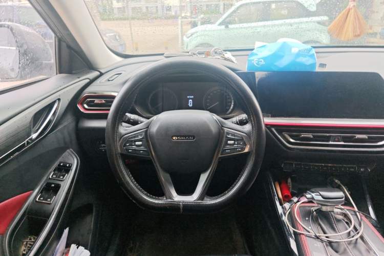 Used CHANGAN OSHAN X5 2021 1.5T DCT Luxury Edition Steering Wheel