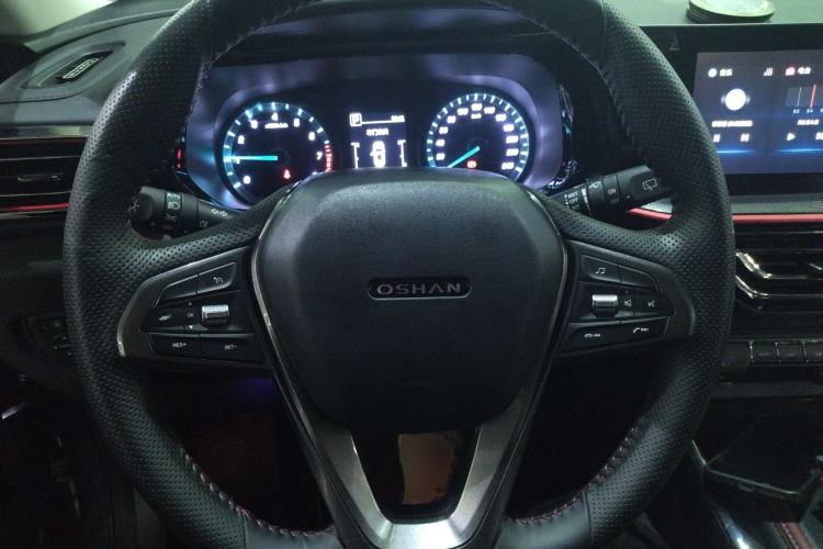 Used CHANGAN OSHAN X5 2021 1.5T DCT Luxury Edition Steering Wheel