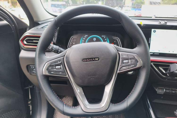 Used CHANGAN OSHAN X5 2021 1.5T DCT Prestige Edition Steering Wheel