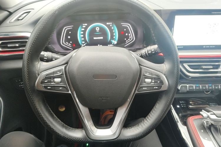 Used CHANGAN OSHAN X5 2021 1.5T DCT Prestige Edition Steering Wheel